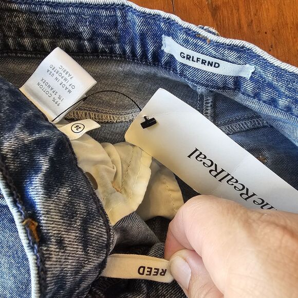 grlfrnd jeans Size 26 Reed Light Wash Straigh Leg Raw Hem - Picture 5 of 9